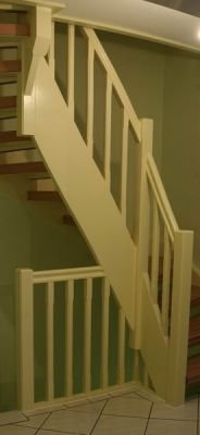 MM-Raumdesign, Handwerk & Dienstleistungen: Lackierung Treppe