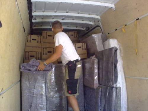 Umzüge, Küchenmontagen, Kleinetransporte mit Montage von Baufertigteilen: Projektreferenz