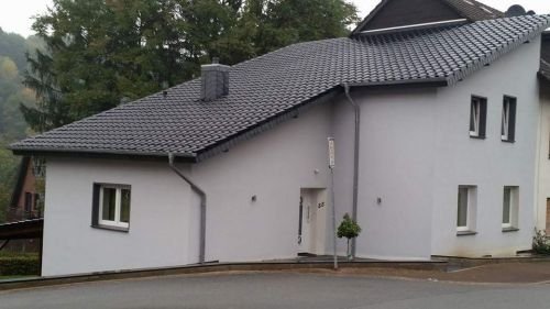 Dach- & Solartechnik Julian Herbst: Pultdach: Neueindeckung; Schornsteinverkleidung;  Bauklempnerei