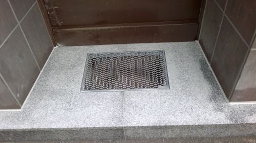 Haus Kompakt service rund um Haus und Grund: Fliesenarbeit