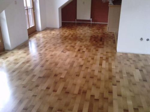 Holz- & Raumgestaltung Pöllmann: Parkett schleifen und neu versiegelt in Fürstenfeldbruck 2010