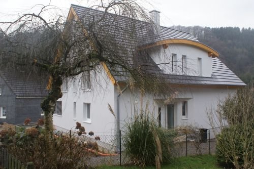 ARCHITEKT + ENERGIEBERATER: Neubau eines KFW 40 Haus in Solingen