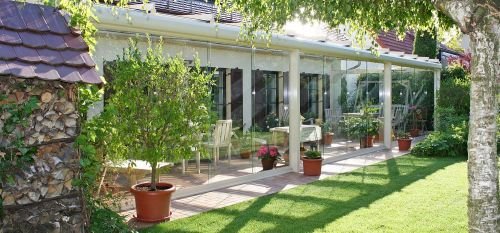KWOZALLA Wintergärten: Terrassendach mit Glasschiebewand