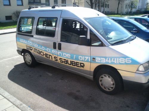 WERBUNGSZONE: Fahrzeugbeschriftung in München