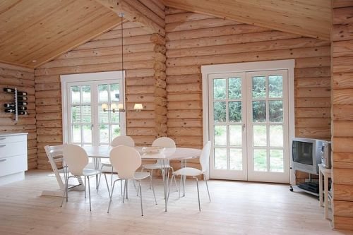 Holz - und Montagebau Rene  Mai: Russisches Rundstammhaus