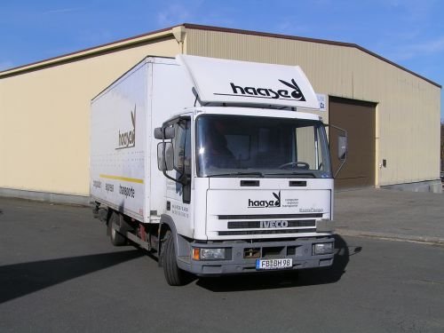 Haase Computer Express Transporte e.K.: IVECO

Europalettenstellpl&auml;tze: 12
Nutzlast:                        2665 KG