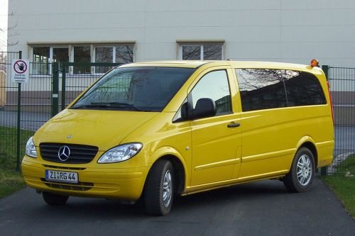 RG-Trans: Komfortabler, klimatisierter Kleinbus zur Personenbef&ouml;rderung bis 8 Persoen, als Miet...