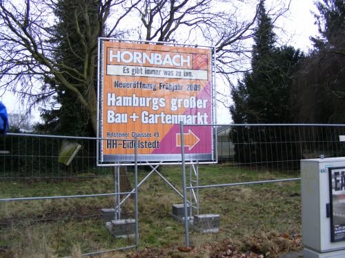 Rent a Workman: Montage Werbesystem Hornbach Hamburg