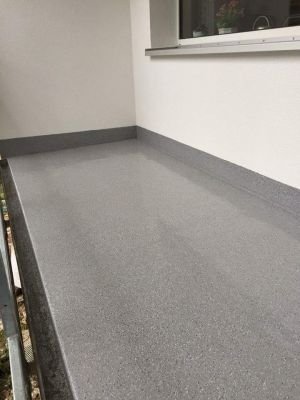 Dach- & Solartechnik Julian Herbst: Balkon Abdichtung mit den Produkten der Fa. Triflex