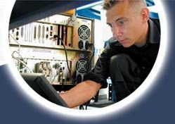 Technische Systemprogrammierung Jens Schneeweiss Logo