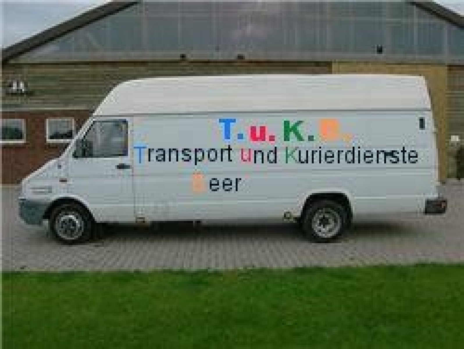 Transporte und Kurierdienste Beer Logo