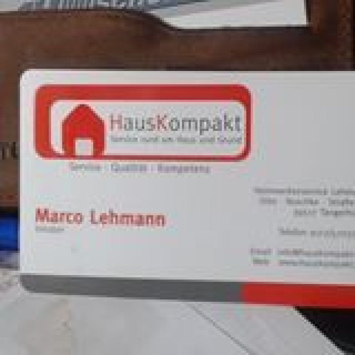 Haus Kompakt service rund um Haus und Grund Logo