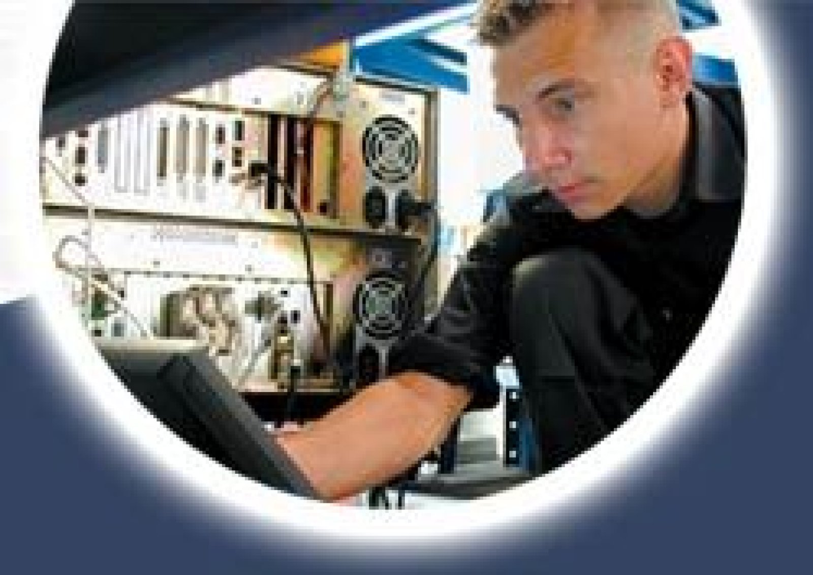 Technische Systemprogrammierung Jens Schneeweiss Logo