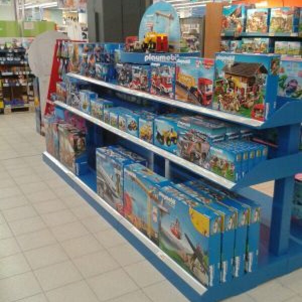 Instoreconcept: Aufbau von Playmobil.