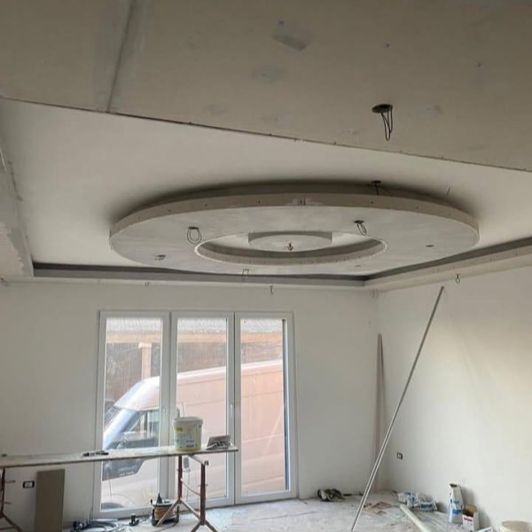 Ezm-Bau: Fassadenarbeiten 