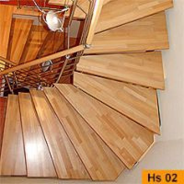 Saage Treppenbau und Biegetechnik GmbH & Co. KG: Saage Massivholzstufen