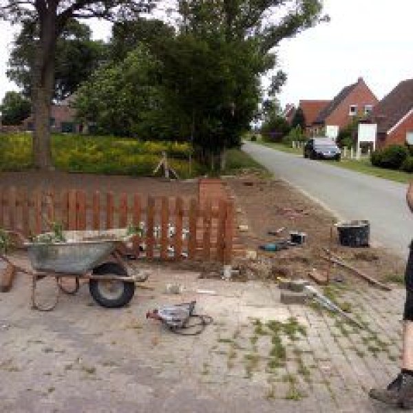 Hüglo der Handwerker: Zaun stellen
