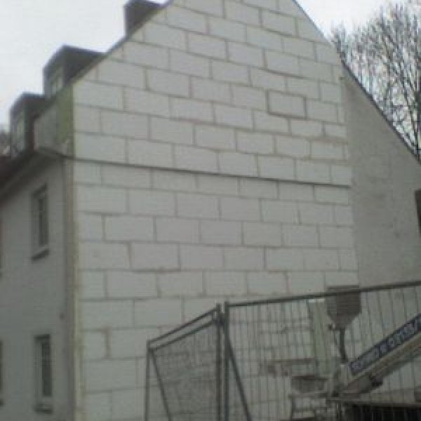 Bautentrocknungsgewerbe: Hausaussendämmung