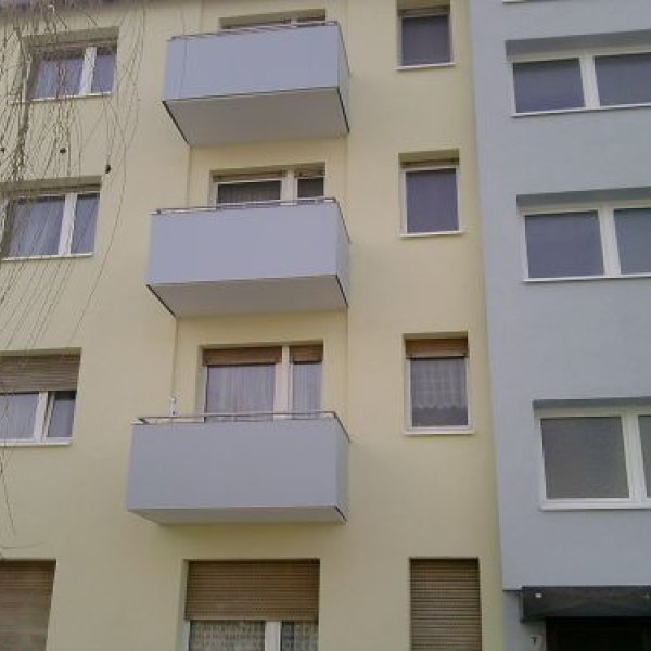 SCW-Bausanierung: Vollwärmeschutz in Sandhofen  , über 2000 m²