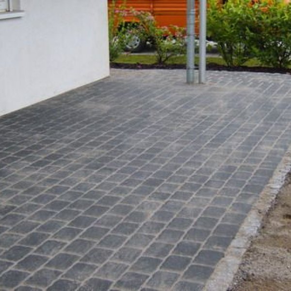 Bau Service Schröder GbR: Gestaltung der Terrasse mit Granitumrandung 9/11