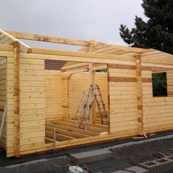 gartenjunge: Holzkonstruktionen jeder Art. Hier ein großes ...