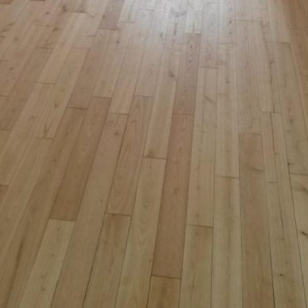 LSB Läritz System Bau GmbH: Laminatverlegung