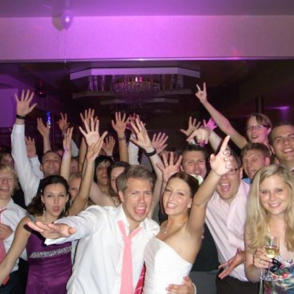 DJ CHRIS HAMBURG: 