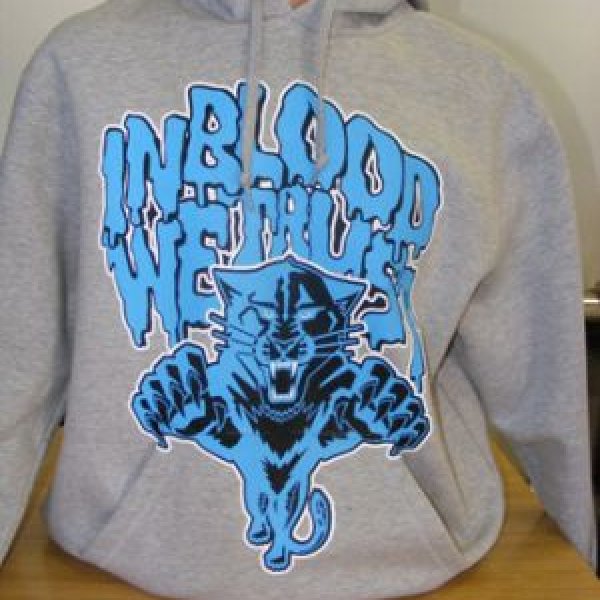 ArcticMerch: Textildruck auf Kapuzenpulli