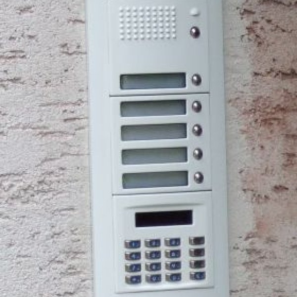 S-C-E-Schmidt: weitere Sprechanlage