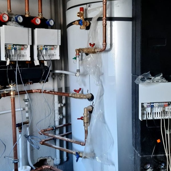 HT Network GmbH: 
