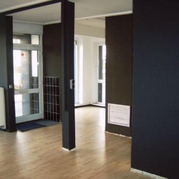 IHR MOBILER TISCHLERMEISTER: Bodenbelag ab 12,70/m² inkl. Material und Verl...